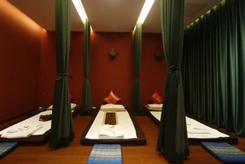 宁波泰式按摩的被动瑜伽:当身体被折叠成诗