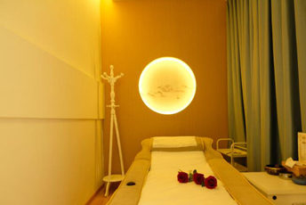 宁波日式指压的寂静美学:在按压中听见雪落的声音